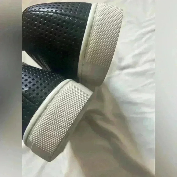 Rock and Republic Men’s Size 12 Slip On Shoes Black - Picture 8 of 9